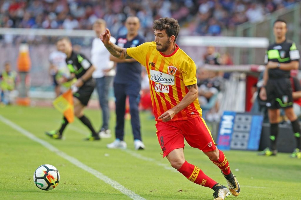 Danilo Cataldi playing for Benevento, Source- Viola Nation