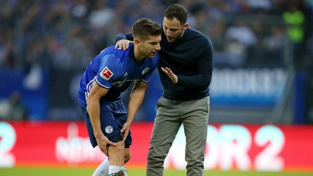Matija Nastasić goes off injured for Schalke. Source: FC Schalke 04