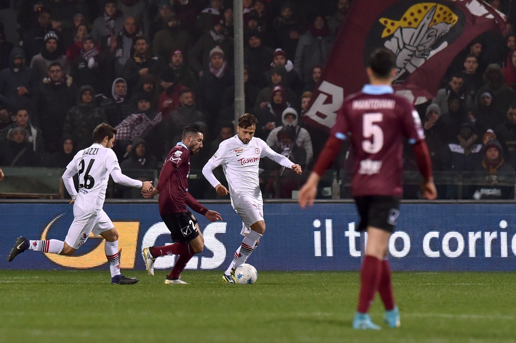 SALERNO, ITALY - DECEMBER 21: during the Serie B match between US Salernitana and Foggia Calcio at Stadio Arechi on December 21, 2017 in Salerno, Italy. (Photo by Tullio M. Puglia/Getty Images)