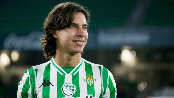 Diego Lainez - Source: Soccity