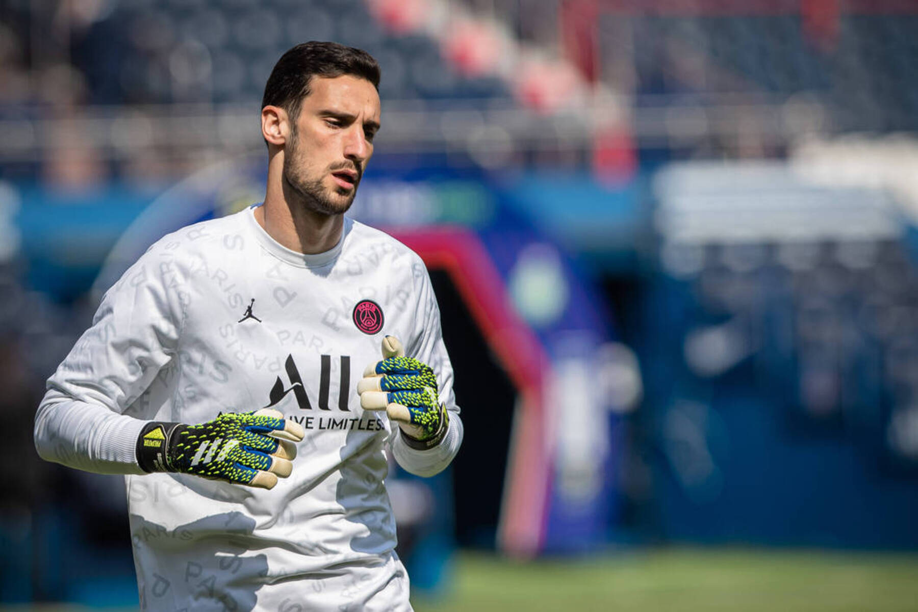 Lazio Keeping Tabs on PSG Goalkeeper Sergio Rico for a Possible