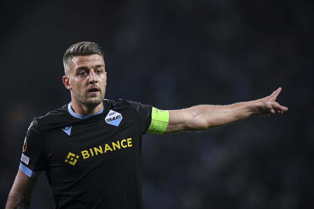PORTO, PORTUGAL - FEBRUARY 17: Milinkovic-Savic of SS Lazio reacts during the UEFA Europa League Knockout Round Play-Offs Leg One match between FC Porto and SS Lazio at Estadio do Dragao on February 17, 2022 in Porto, Portugal. (Photo by Octavio Passos/Getty Images)