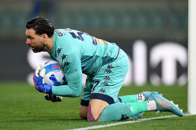 Salvatore Sirigu of Genoa CFC save the ball during the Serie A match between Hellas and Genoa CFC at Stadio Marcantonio Bentegodi on April 04, 2022 in Verona, Italy.
