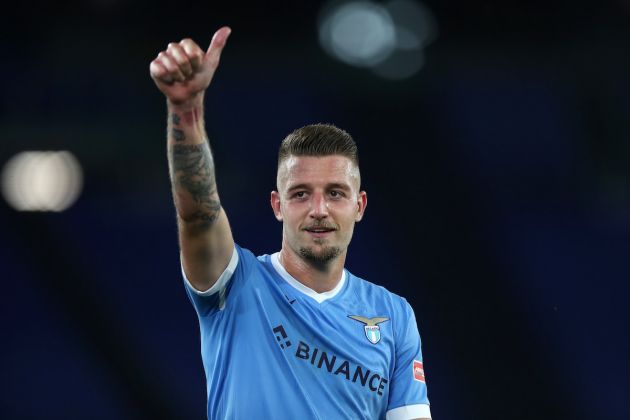 ROME, ITALY - MAY 07: Sergej Milinkovic-Savic of SS Lazio acknowledges the fans following the Serie A match between SS Lazio and UC Sampdoria at Stadio Olimpico on May 07, 2022 in Rome, Italy. (Photo by Paolo Bruno/Getty Images)