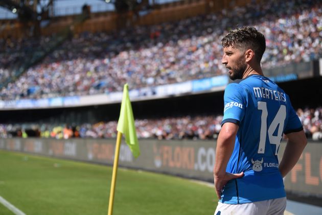 NAPLES, ITALY - MAY 15: Lazio linked Dries Mertens of SSC Napoli during the Serie A match between SSC Napoli and Genoa CFC at Stadio Diego Armando Maradona on May 15, 2022 in Naples, Italy. (Photo by Francesco Pecoraro/Getty Images)