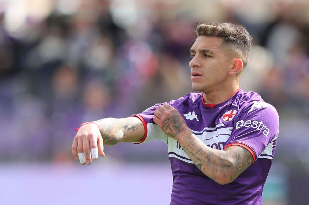FLORENCE, ITALY - APRIL 03: Arsenal owned Lucas Torreira of ACF Fiorentina reacts during the Serie A match between ACF Fiorentina and Empoli FC at Stadio Artemio Franchi on April 3, 2022 in Florence, Italy. (Photo by Gabriele Maltinti/Getty Images)