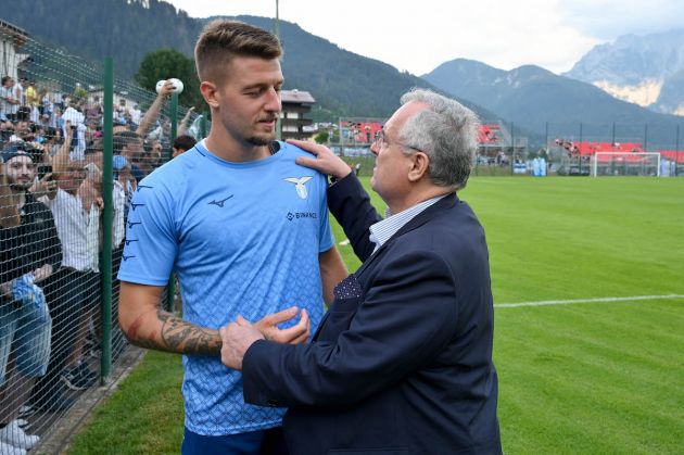 AURONZO DI CADORE, ITALY - JULY 16: SS Lazio President Claudio Lotito and Sergej Milinkovic-Savic talk after the SS Lazio training session on July 16, 2022 in Auronzo di Cadore, Italy. (Photo by Marco Rosi - SS Lazio/Getty Images)