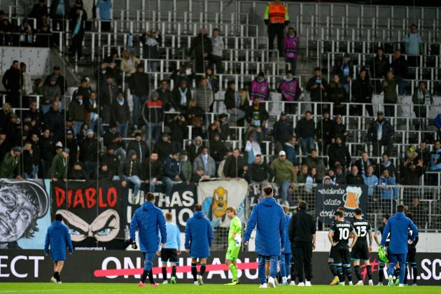 HERNING, DENMARK - SEPTEMBER 15: The SS Lazio players apologize to their fans at the end of the match the UEFA Europa League group F match between FC Midtjylland and Lazio Roma at MCH Arena on September 15, 2022 in Herning, Denmark. (Photo by Marco Rosi - SS Lazio/Getty Images)