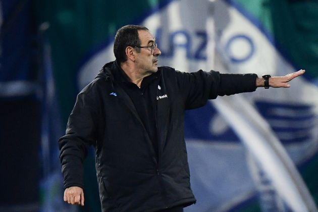 Lazio coach Maurizio Sarri gestures during the Italian Serie A football match between Lazio and Sampdoria at the stadio Olimpico in Rome, on February 27, 2023. (Photo by Filippo MONTEFORTE / AFP)