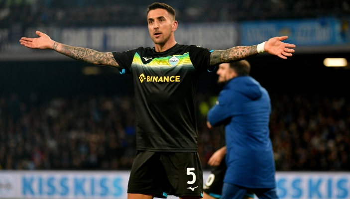 NAPLES, ITALY - MARCH 03: Matias Vecino of SS Lazio celebrates a opening goal during the Serie A match between SSC Napoli and SS Lazio at Stadio Diego Armando Maradona on March 03, 2023 in Naples, Italy. (Photo by Marco Rosi - SS Lazio/Getty Images)