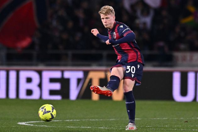 BOLOGNA, ITALY - MARCH 11: Jerdy Schouten of Bologna FC in action during the Serie A match between Bologna FC and SS Lazio at Stadio Renato Dall'Ara on March 11, 2023 in Bologna, Italy. (Photo by Alessandro Sabattini/Getty Images)