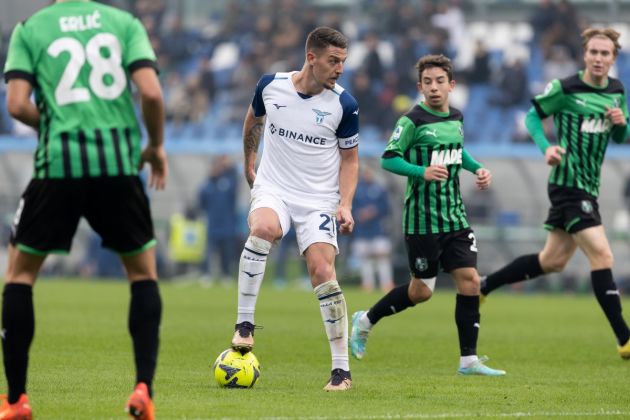 REGGIO NELL'EMILIA, ITALY - JANUARY 15: Sergej Milinkovic-Savic of SS Lazio in action during the Serie A match between US Sassuolo and SS Lazio at Mapei Stadium - Citta' del Tricolore on January 15, 2023 in Reggio nell'Emilia, Italy. (Photo by Emmanuele Ciancaglini/Getty Images)