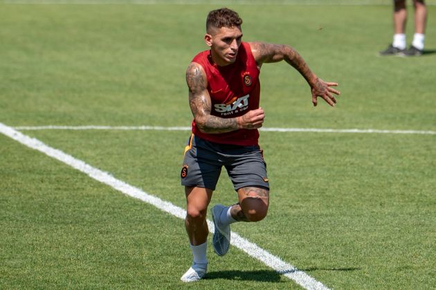 Galatasaray midfielder Lucas Torreira runs during a training session at the Florya training Center in Istanbul on August 9, 2022. - Struggling Turkish giants Galatasaray announced they had signed Belgium's Dries Mertens and Uruguay midfielder Lucas Torreira on August 8, 2022. Saddled with heavy debts and a tight budget Galatasaray struggled to 13th in the league last season. (Photo by Yasin AKGUL / AFP) (Photo by YASIN AKGUL/AFP via Getty Images)