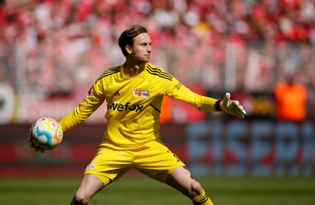 BERLIN, GERMANY - MAY 27: goalkeeper Frederik Ronnow of Union Berlin in action during the Bundesliga match between 1. FC Union Berlin and SV Werder Bremen at Stadion an der alten Försterei on May 27, 2023 in Berlin, Germany. (Photo by Selim Sudheimer/Getty Images)