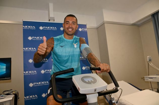 ROME, ITALY - AUGUST 25: SS Lazio new signing Luigi Sepe, poses during the medical test at Paideia hospital on August 25, 2023 in Rome, Italy. (Photo by Marco Rosi - SS Lazio/Getty Images)