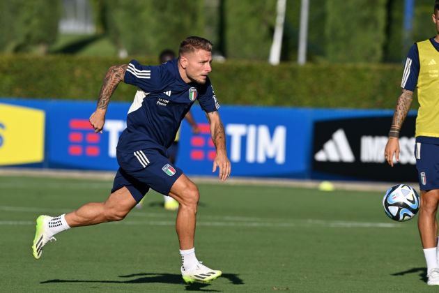 FLORENCE, ITALY - SEPTEMBER 04: Ciro Immobile of Italy warms up during an Italy Training Session at Centro Tecnico Federale di Coverciano on September 04, 2023 in Florence, Italy. (Photo by Claudio Villa/Getty Images)