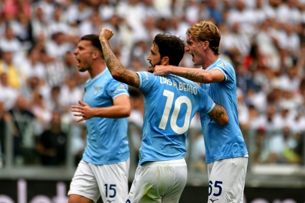 TURIN, ITALY - SEPTEMBER 16: Luis Alberto of SS Lazio celebrates a frist goal during the Serie A TIM match between Juventus and SS Lazio at Allianz stadium Juventus on September 16, 2023 in Turin, Italy. (Photo by Marco Rosi - SS Lazio/Getty Images)