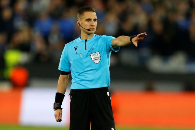Lithuanian referee Donatas Rumsas gestures during the UEFA Europa League group H football match between West Ham United and Genk at The London Stadium, in east London on October 21, 2021. (Photo by Ian KINGTON / AFP) (Photo by IAN KINGTON/AFP via Getty Images)