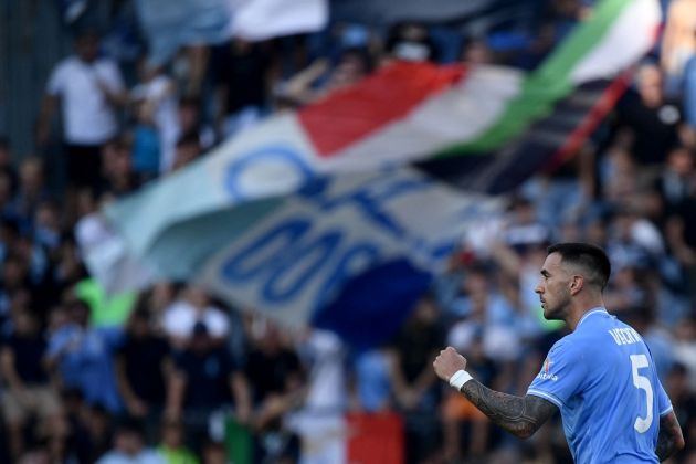 Uruguayan midfielder #05 Matias Vecino celebrates with teammates after scoring a goal during the Italian Serie A football match between Lazio and Atalanta at the Olympic stadium in Rome on October 8, 2023. (Photo by Filippo MONTEFORTE / AFP) (Photo by FILIPPO MONTEFORTE/AFP via Getty Images)