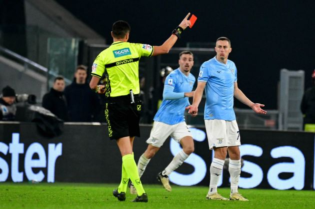 ROME, ITALY - MARCH 01: The referee Marco Di Bello show a red Card to Adam Marusic of SS Lazio during the Serie A TIM match between SS Lazio and AC Milan Serie A TIM at Stadio Olimpico on March 01, 2024 in Rome, Italy. (Photo by Marco Rosi - SS Lazio/Getty Images)