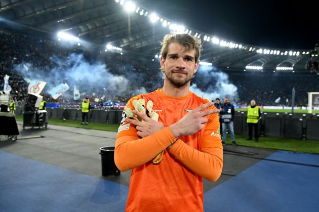 ROME, ITALY - FEBRUARY 14: Ivan Provedel of SS Lazio celebrates a victory after the UEFA Champions League 2023/24 round of 16 first leg match between SS Lazio and FC Bayern München at Stadio Olimpico on February 14, 2024 in Rome, Italy. (Photo by Marco Rosi - SS Lazio/Getty Images)