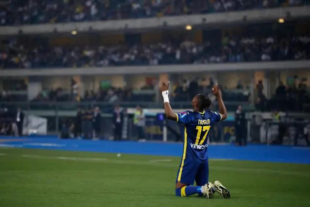 VERONA, ITALY - MAY 26: Lazio target Tijjani Noslin of Verona celebrates scoring a goal during the Serie A TIM match between Hellas Verona FC and FC Internazionale at Stadio Marcantonio Bentegodi on May 26, 2024 in Verona, Italy. (Photo by Timothy Rogers/Getty Images)