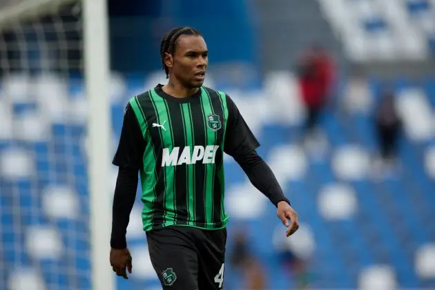 REGGIO NELL'EMILIA, ITALY - MARCH 09: Armand Lauriente of US Sassuolo looks on during the Serie A TIM match between US Sassuolo and Frosinone Calcio - Serie A TIM at Mapei Stadium - Citta' del Tricolore on March 09, 2024 in Reggio nell'Emilia, Italy. (Photo by Francesco Scaccianoce/Getty Images)