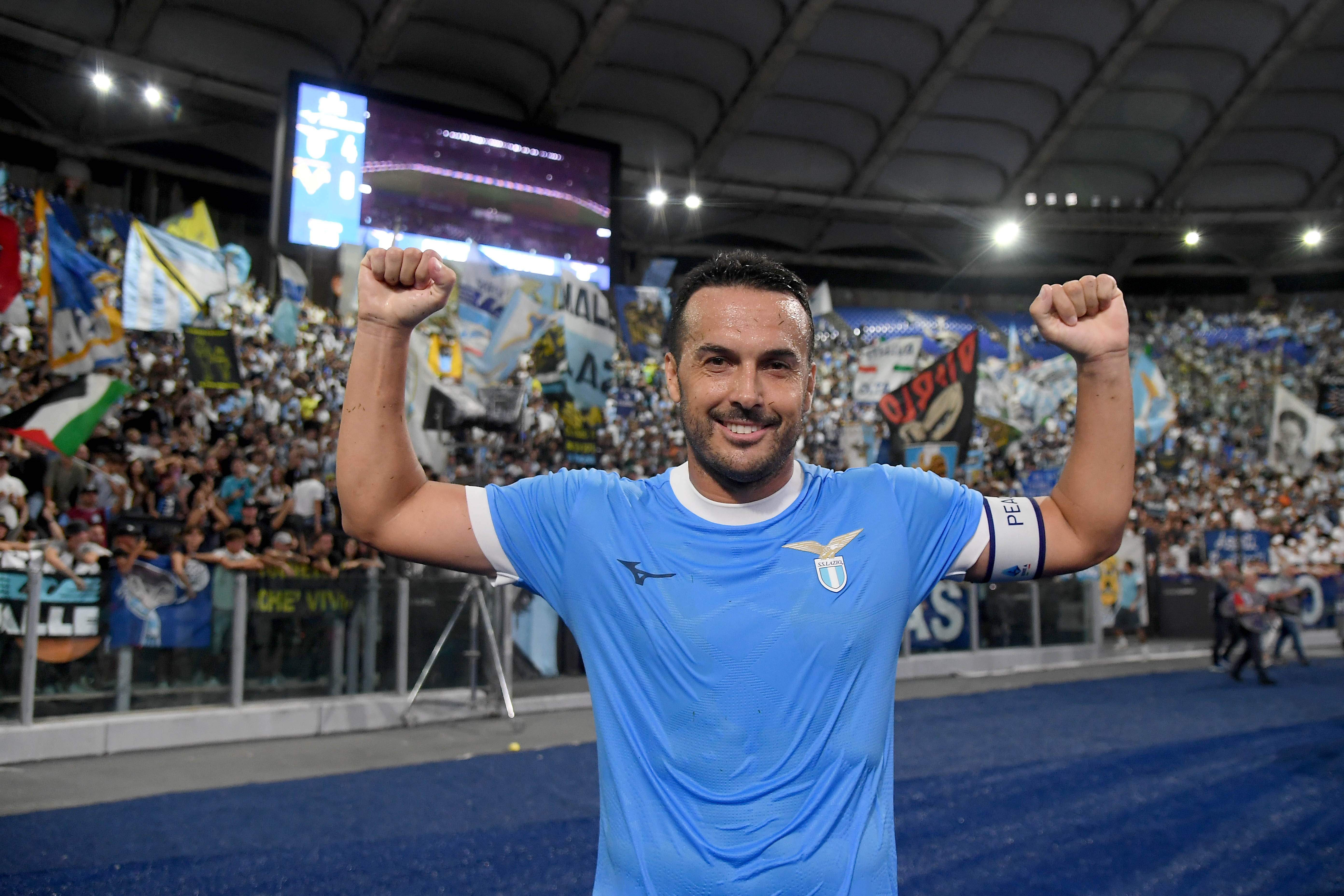 Lazio Veteran Pedro Reveals Why Joined Chelsea Instead of Man Utd