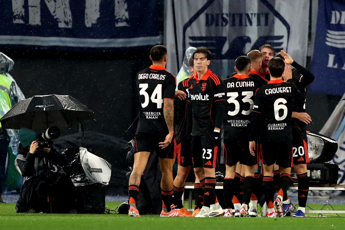 Nico Paz in action against Lazio