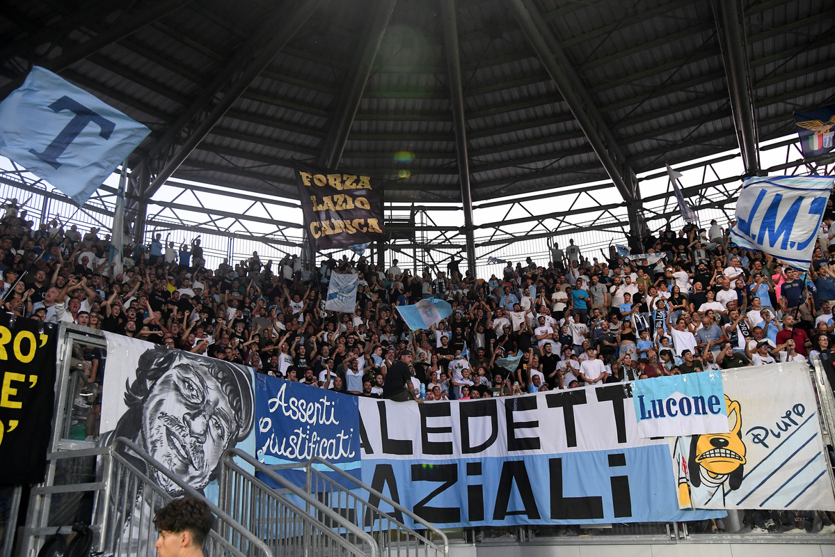 Lazio fans in Frosinone