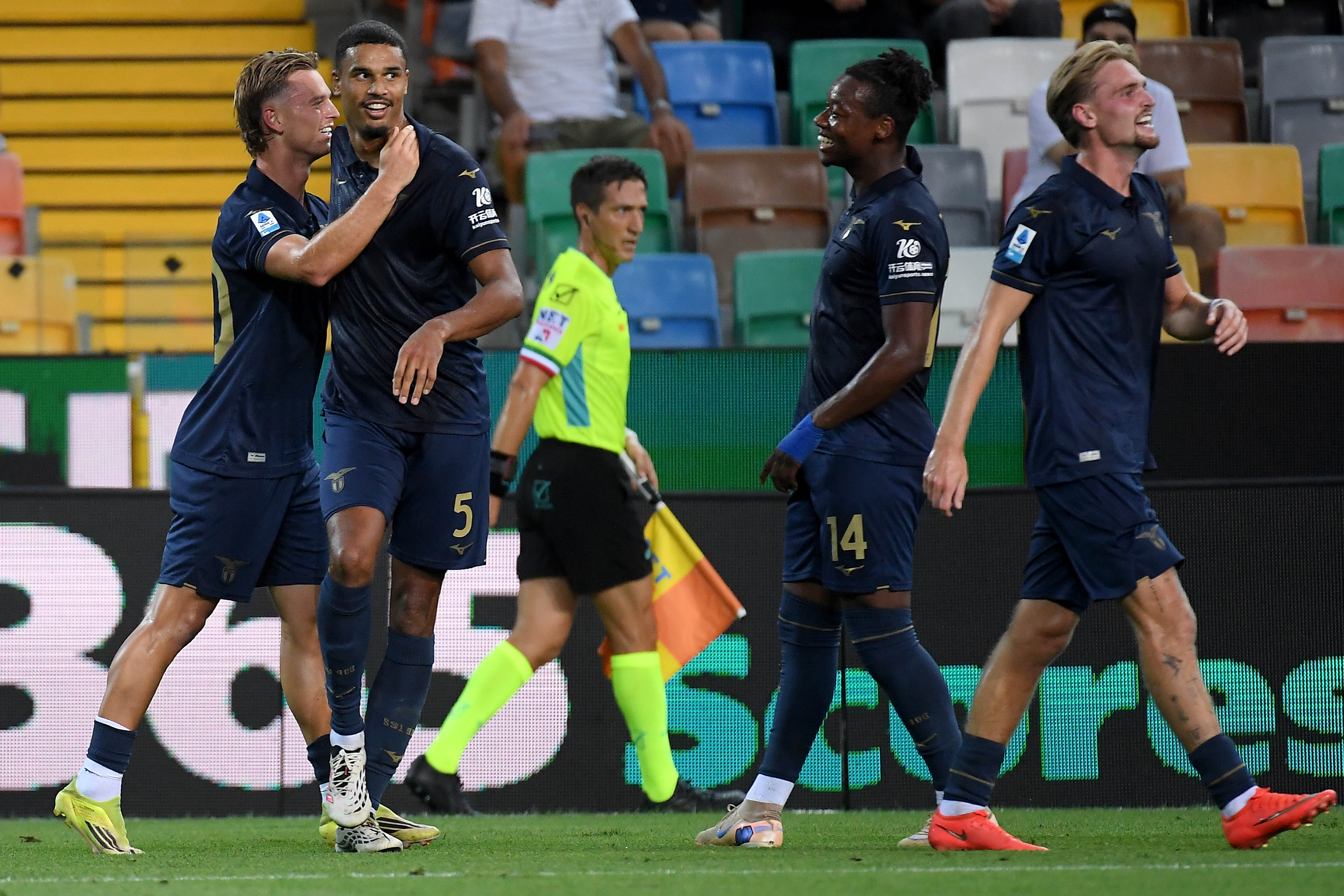 Lazio Anxious About Gudmundsson After Nasty Fall