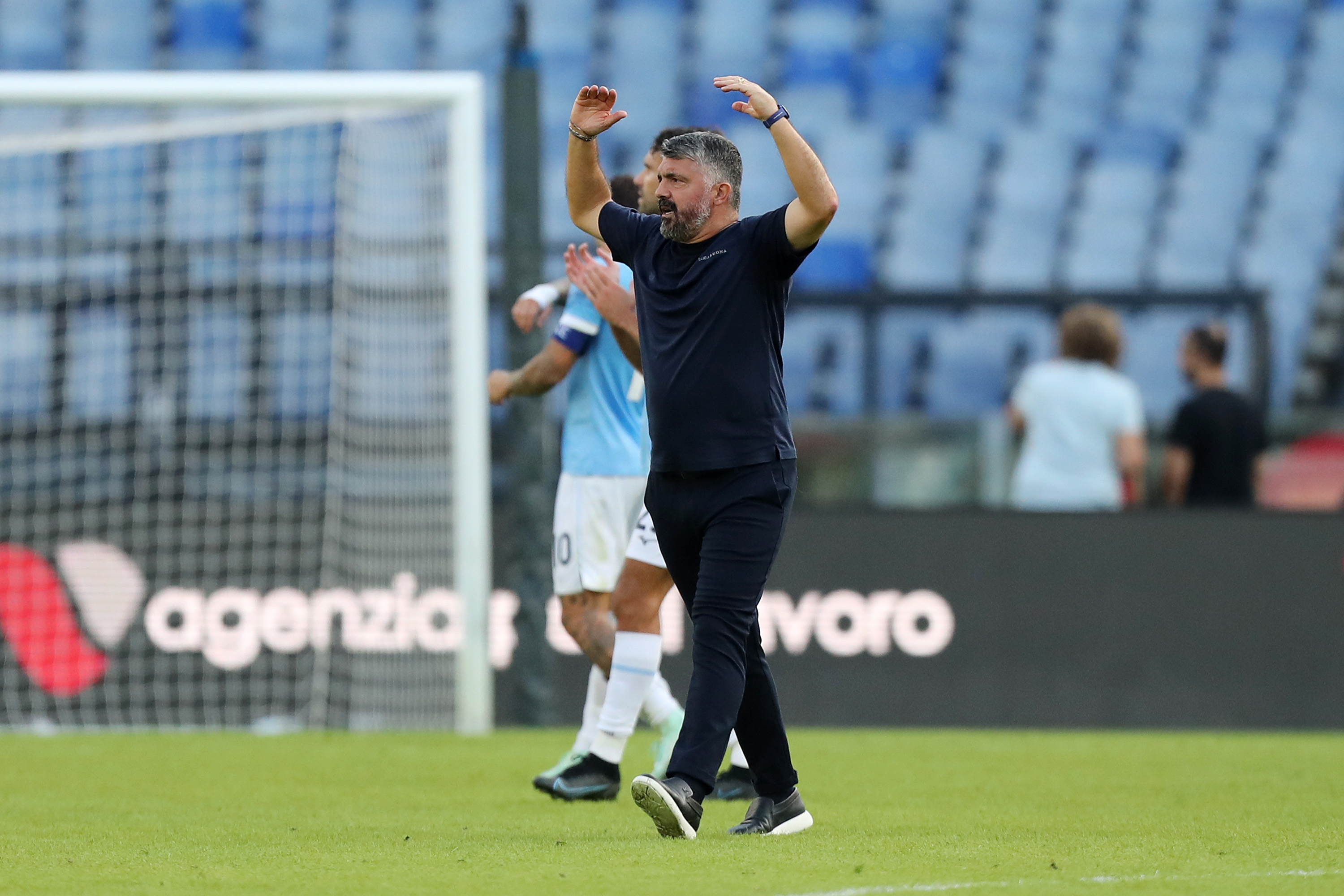 Gattuso não está satisfeito com o desempenho da Lazio e compara Isaksen a Robben